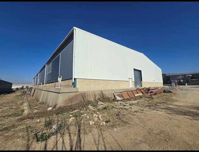 7,000M² WAREHOUSE TO LET IN ANDERBOLT